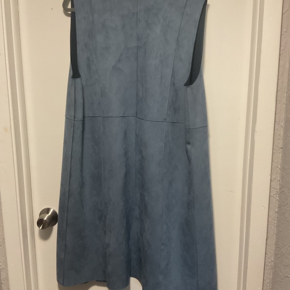 Magaschoni Soft Blue Sleeveless Jacket - Picture 2 of 4